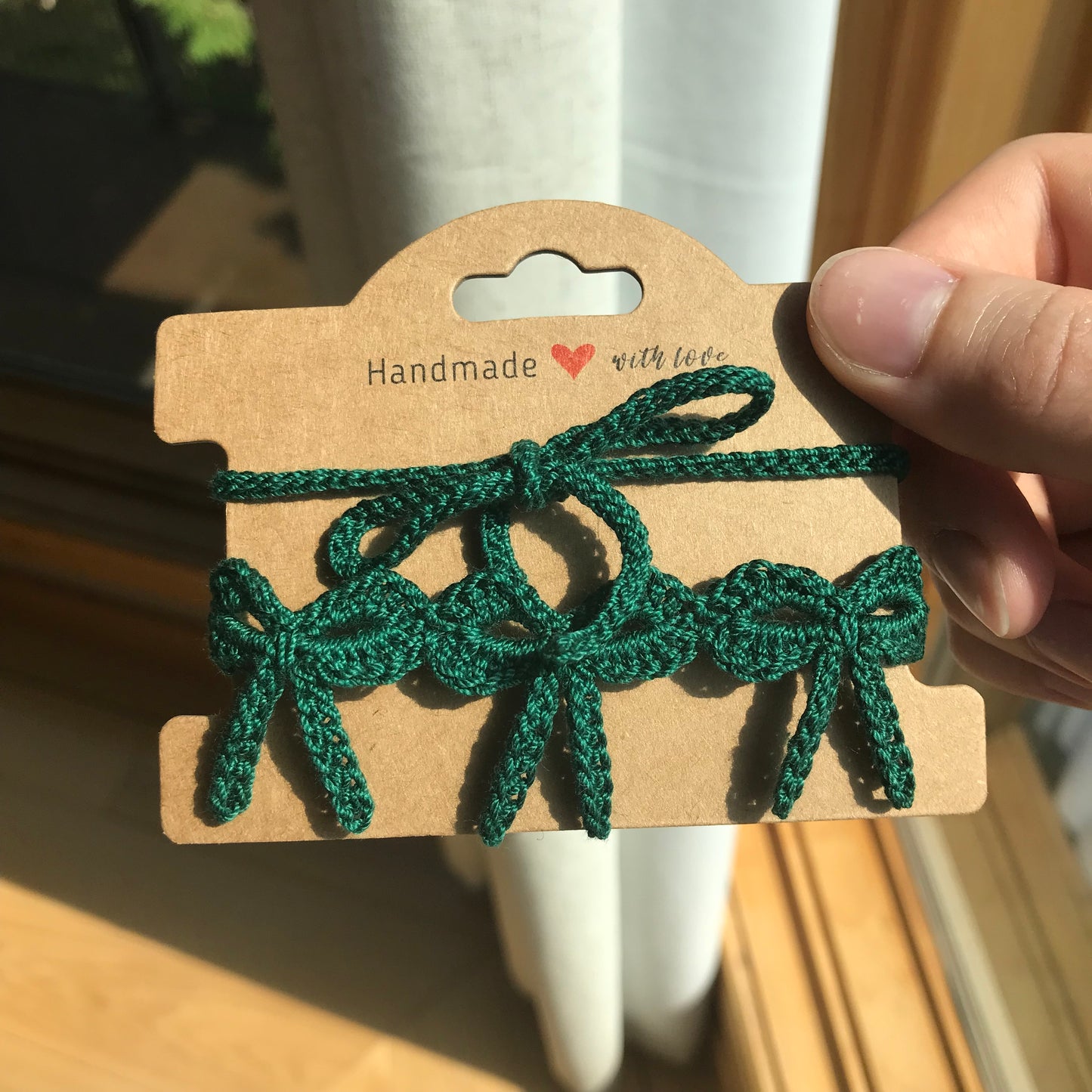 Bow Choker